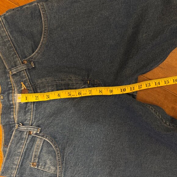 EUC Wrangler Jeans | Classic Blue Denim | Straight Leg | Size 32x30 - Picture 6 of 7